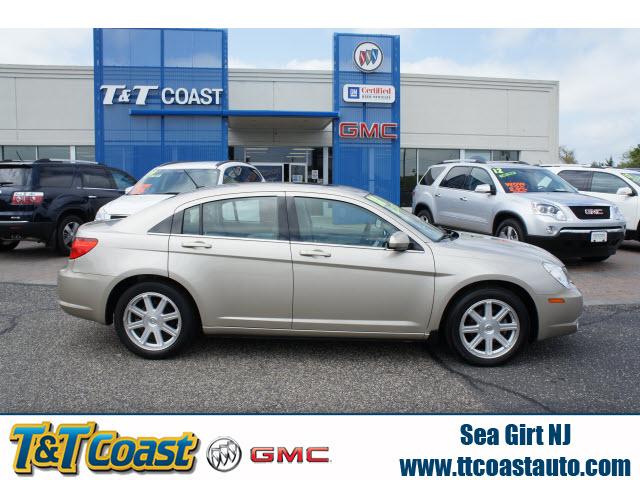 Photo of 2008 Chrysler Sebring