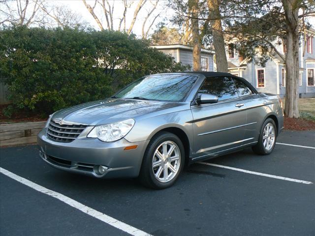 Photo of 2008 Chrysler Sebring