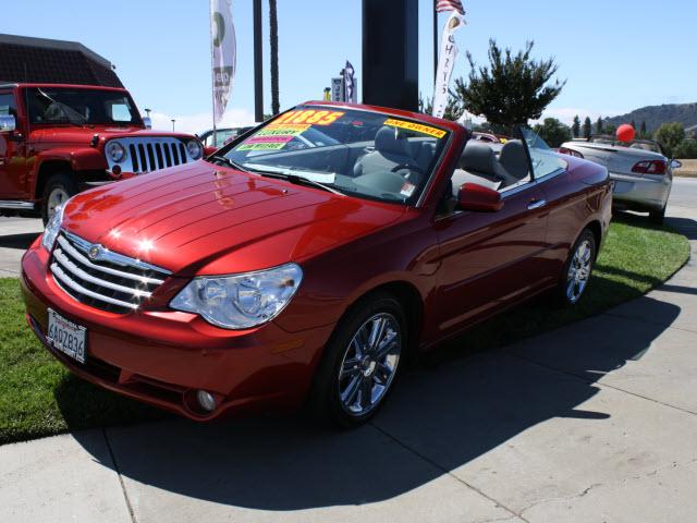 Photo of 2008 Chrysler Sebring