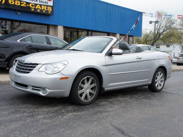 Photo of 2008 Chrysler Sebring