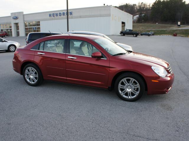 Photo of 2007 Chrysler Sebring