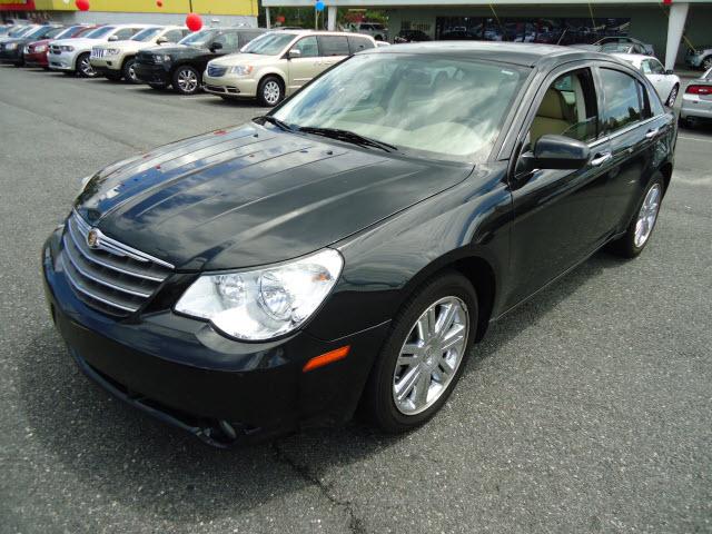 Photo of 2008 Chrysler Sebring