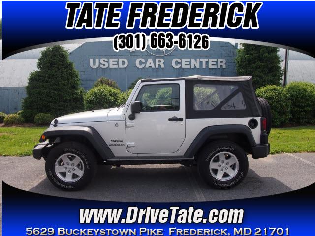 Photo of 2012 Jeep Wrangler