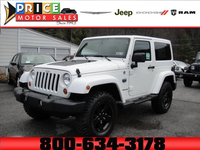Photo of 2012 Jeep Wrangler