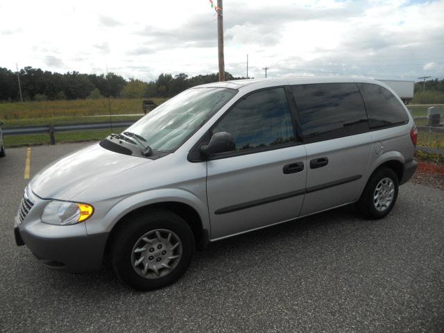 Photo of 2002 Chrysler Voyager