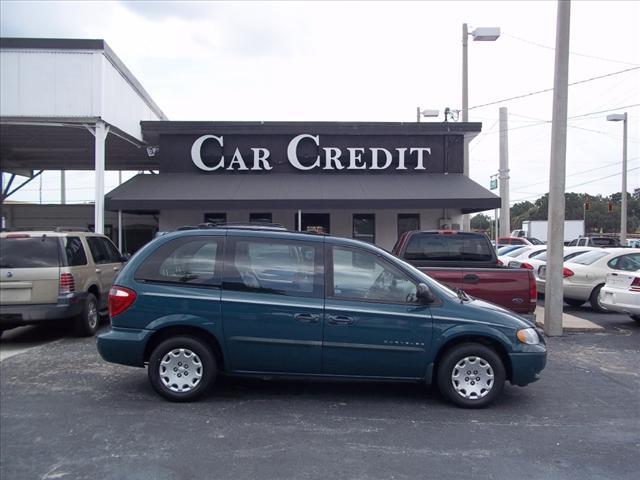 Photo of 2001 Chrysler Voyager