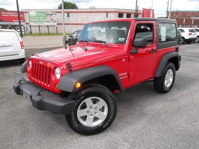 Photo of 2012 Jeep Wrangler