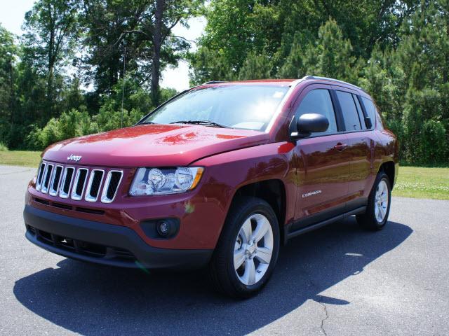 Photo of 2012 Jeep Compass