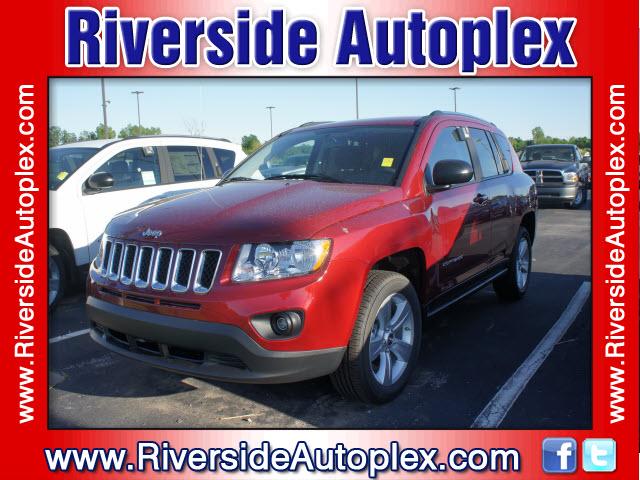 Photo of 2012 Jeep Compass
