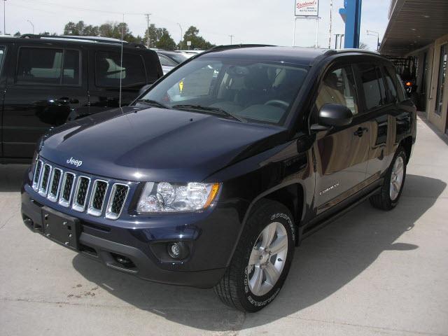Photo of 2012 Jeep Compass