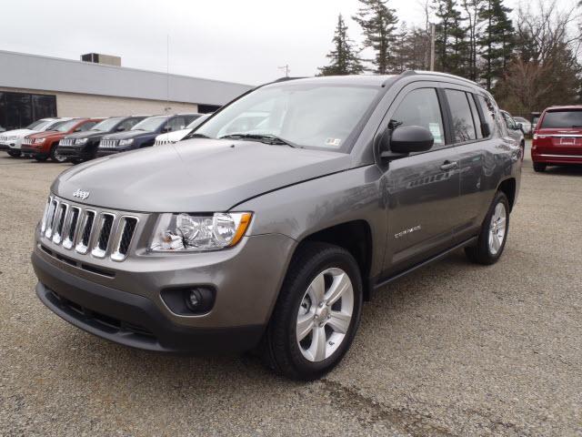 Photo of 2012 Jeep Compass