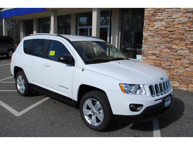 Photo of 2012 Jeep Compass