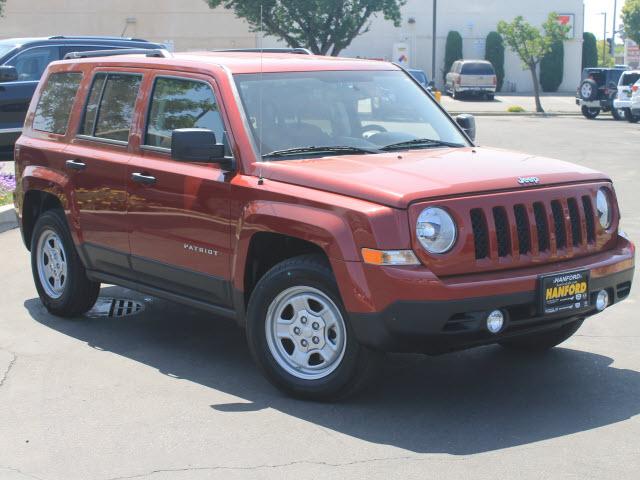 Photo of 2012 Jeep Patriot