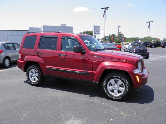 Photo of 2012 Jeep Liberty