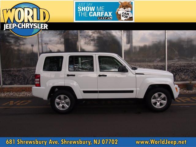 Photo of 2012 Jeep Liberty
