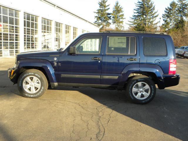 Photo of 2012 Jeep Liberty
