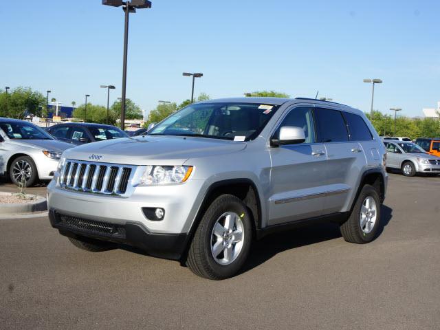 Photo of 2012 Jeep Grand Cherokee