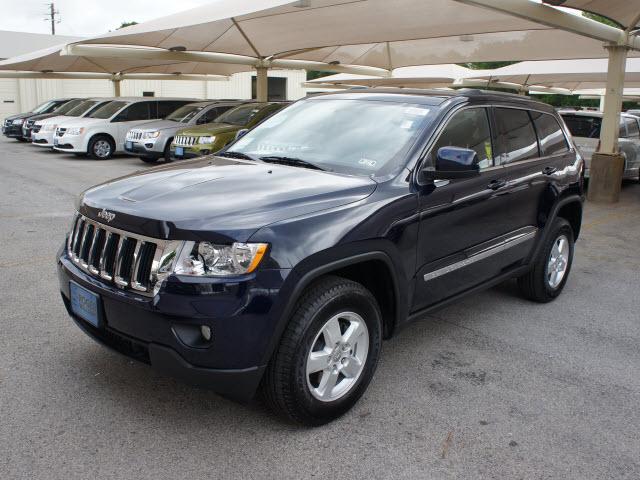 Photo of 2012 Jeep Grand Cherokee