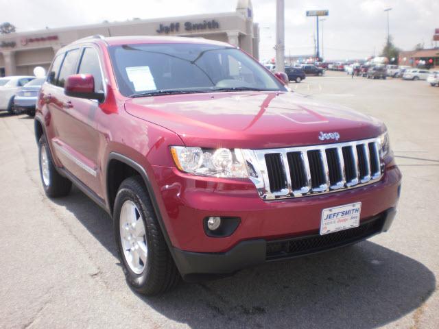 Photo of 2012 Jeep Grand Cherokee