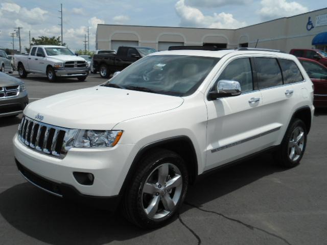 Photo of 2012 Jeep Grand Cherokee