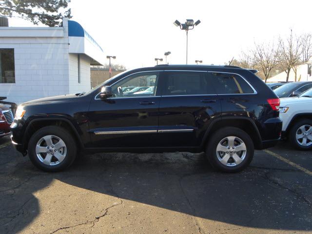 Photo of 2012 Jeep Grand Cherokee