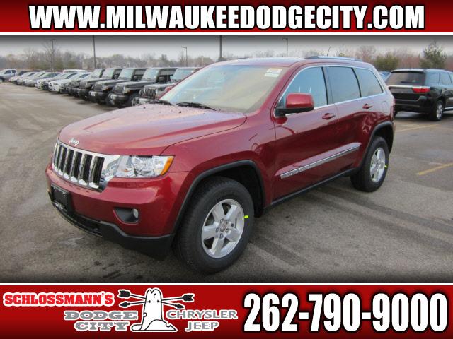 Photo of 2012 Jeep Grand Cherokee Brookfield Wisconsin