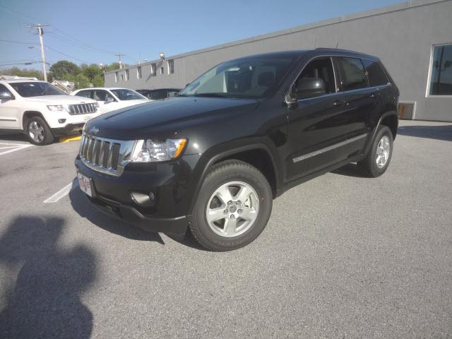 Photo of 2012 Jeep Grand Cherokee