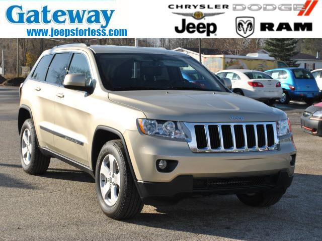 Photo of 2012 Jeep Grand Cherokee