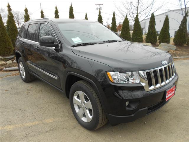 Photo of 2012 Jeep Grand Cherokee