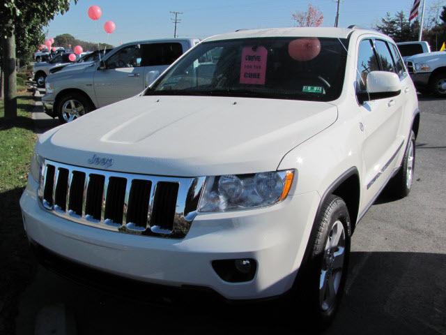 Photo of 2012 Jeep Grand Cherokee