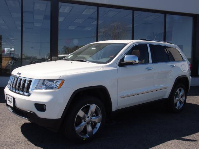 Photo of 2012 Jeep Grand Cherokee