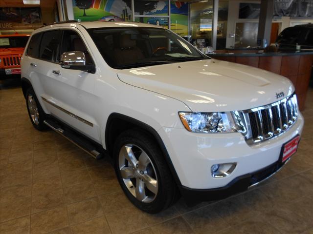 Photo of 2012 Jeep Grand Cherokee