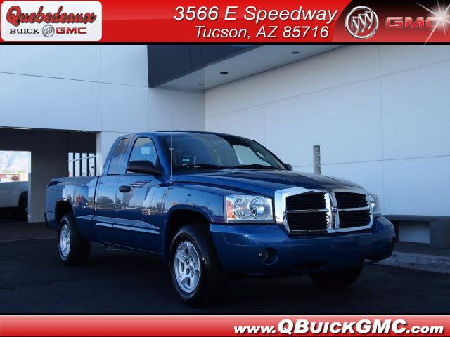 Photo of 2005 Dodge Dakota