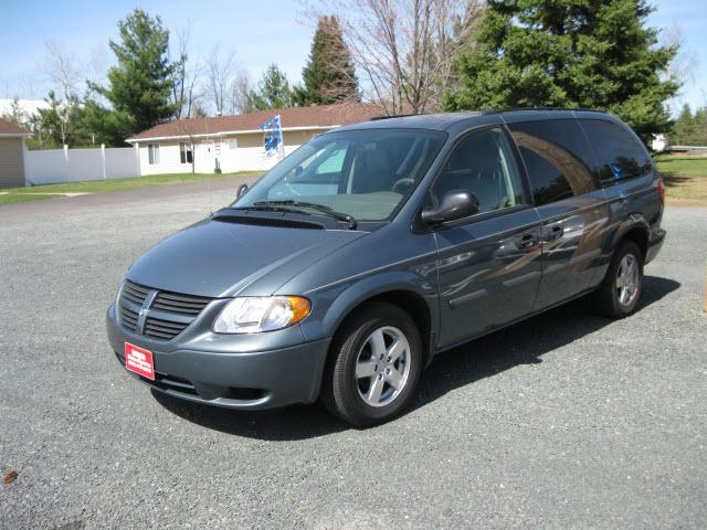 Photo of 2005 Dodge Grand Caravan