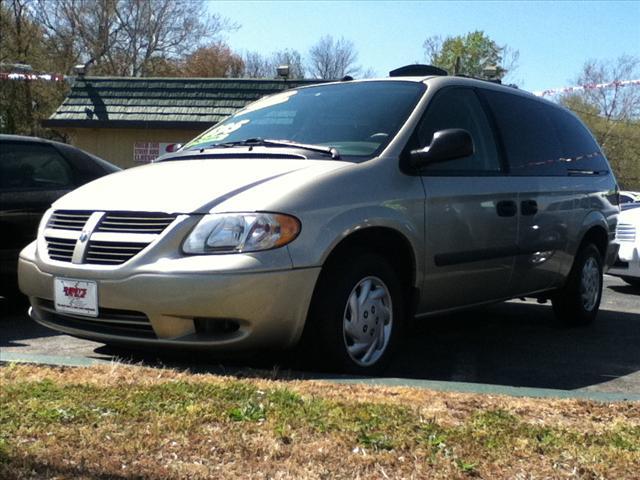 Photo of 2005 Dodge Grand Caravan