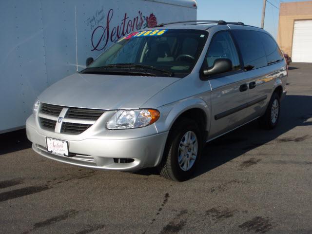 Photo of 2005 Dodge Grand Caravan