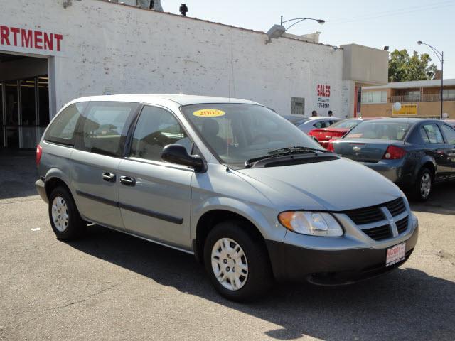 Photo of 2005 Dodge Caravan