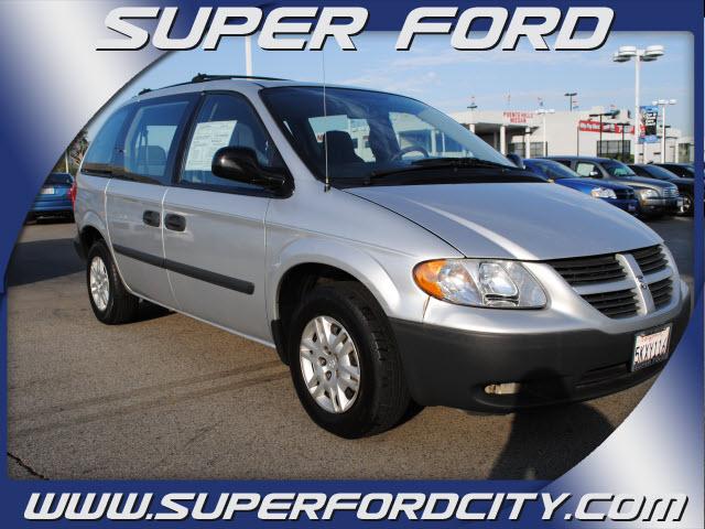 Photo of 2005 Dodge Caravan