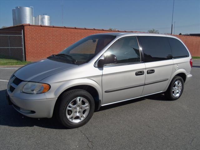 Photo of 2003 Dodge Caravan