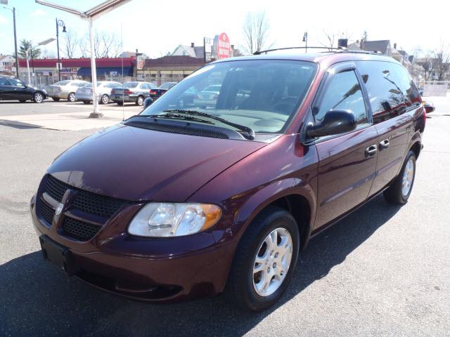 Photo of 2003 Dodge Caravan