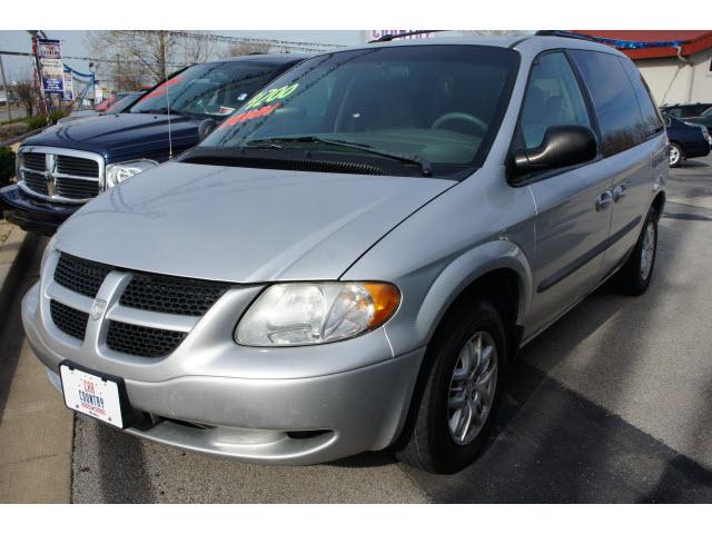 Photo of 2003 Dodge Caravan