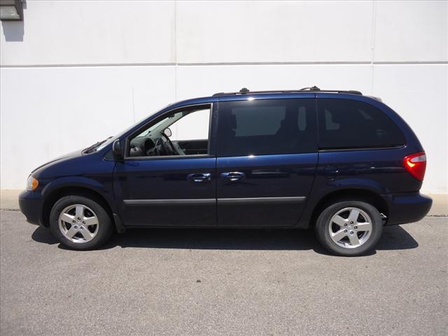 Photo of 2005 Dodge Caravan