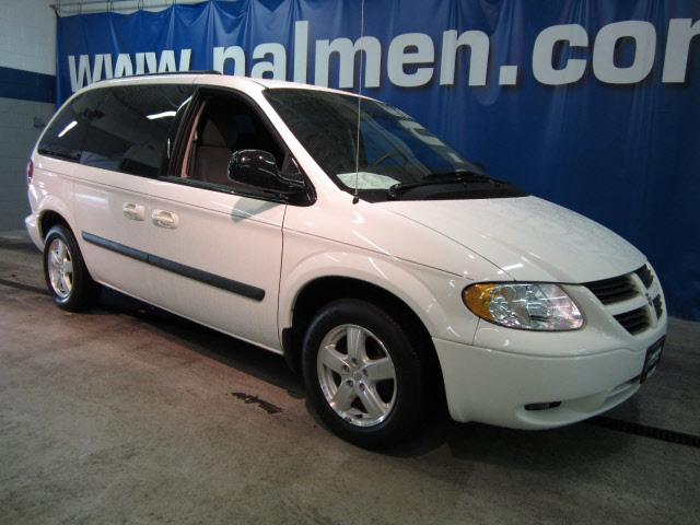 Photo of 2005 Dodge Caravan