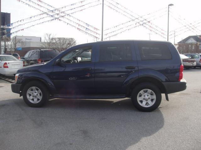 Photo of 2004 Dodge Durango