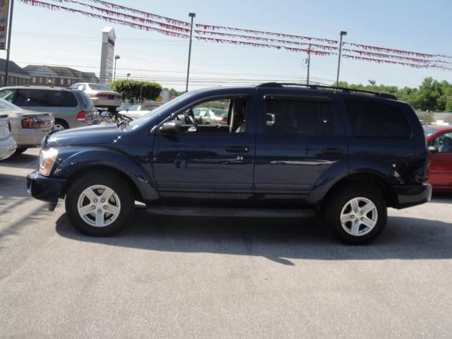 Photo of 2004 Dodge Durango