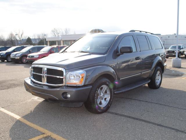 Photo of 2004 Dodge Durango