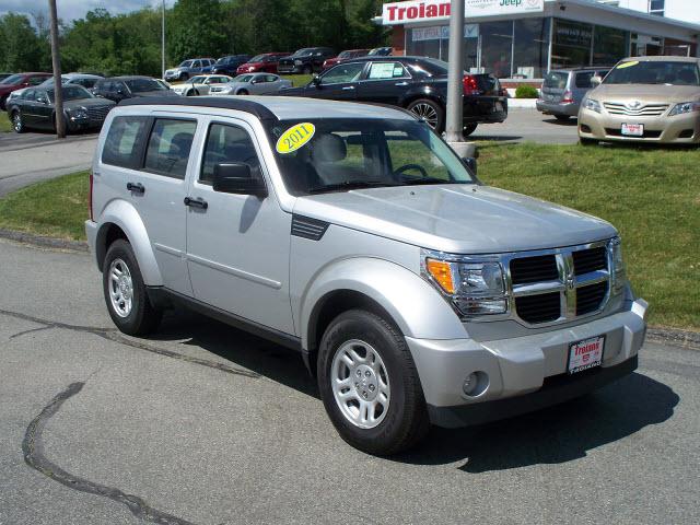 Photo of 2011 Dodge Nitro