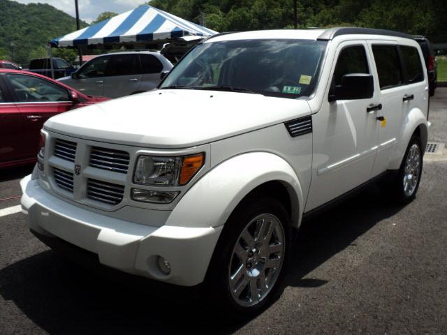 Photo of 2011 Dodge Nitro