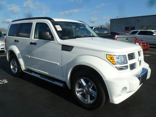 Photo of 2010 Dodge Nitro