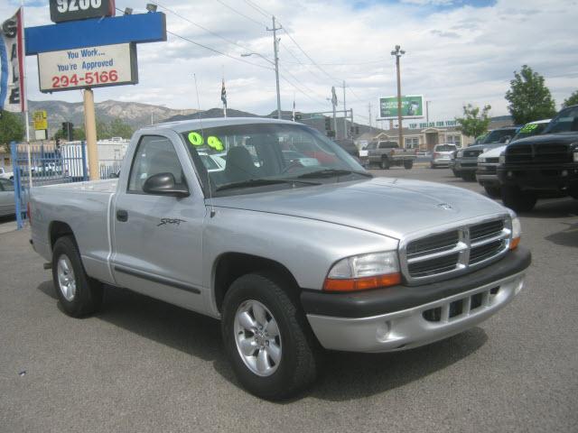 Photo of 2004 Dodge Dakota